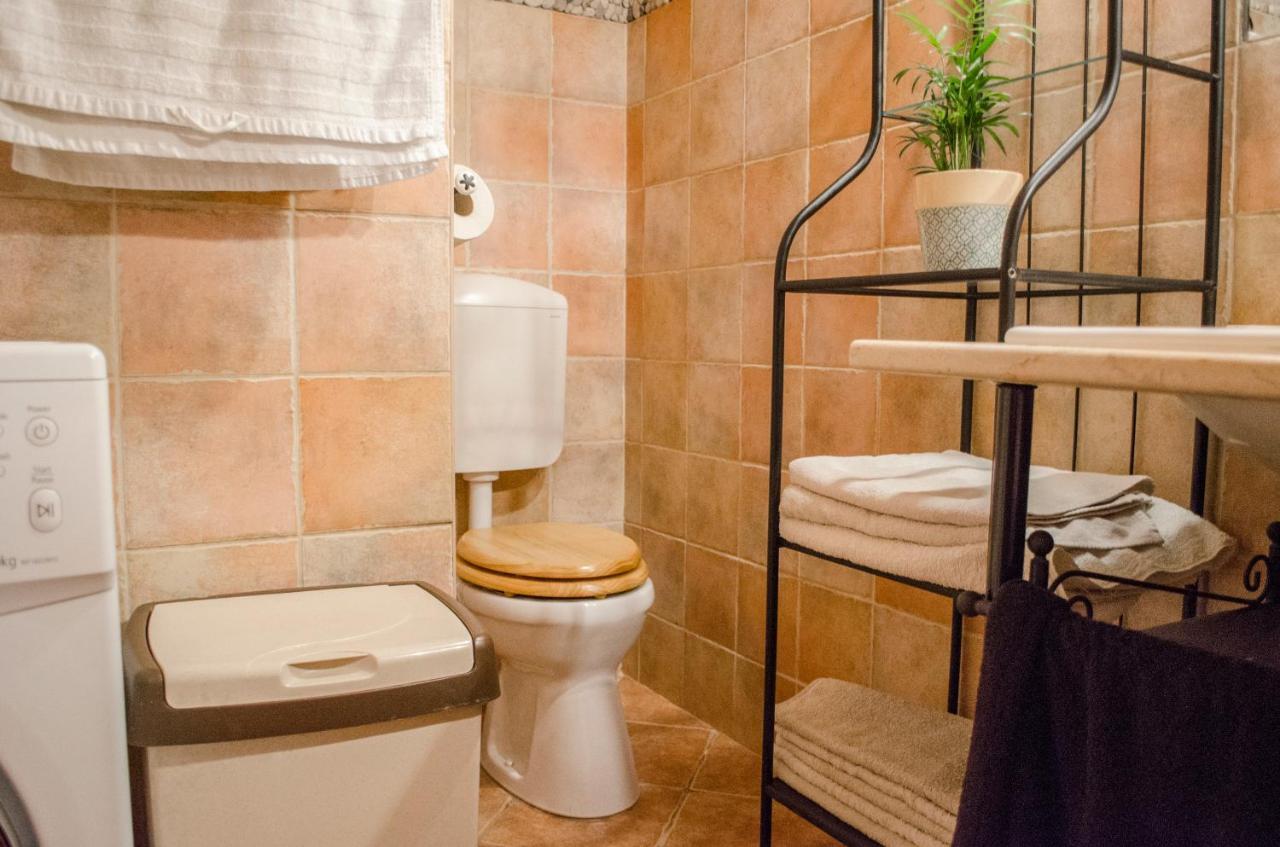 Kohaz Apartman Lägenhet Veszprém Exteriör bild