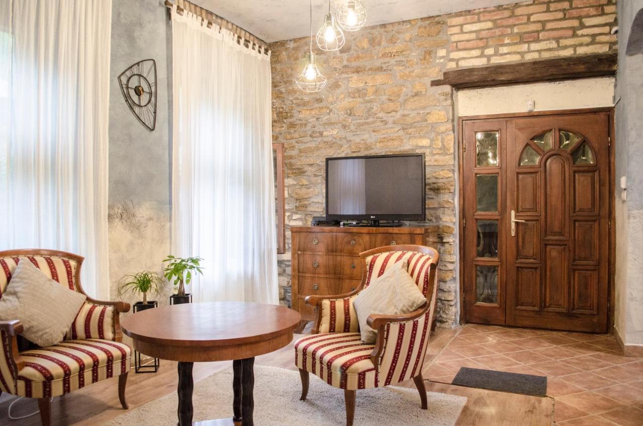 Kohaz Apartman Lägenhet Veszprém Exteriör bild